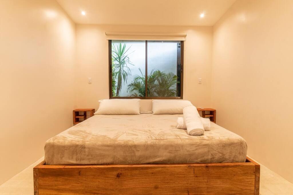 Surfside Apartments - Mal Pais Malpaís Eksteriør billede