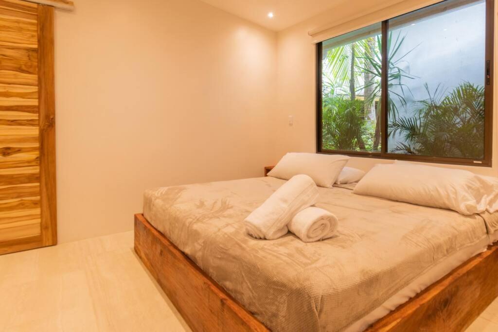 Surfside Apartments - Mal Pais Malpaís Eksteriør billede